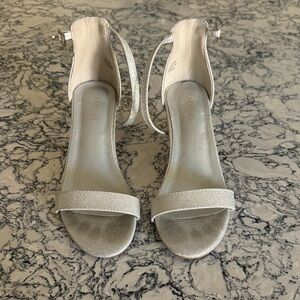 Elegant Silver Women's Sandals